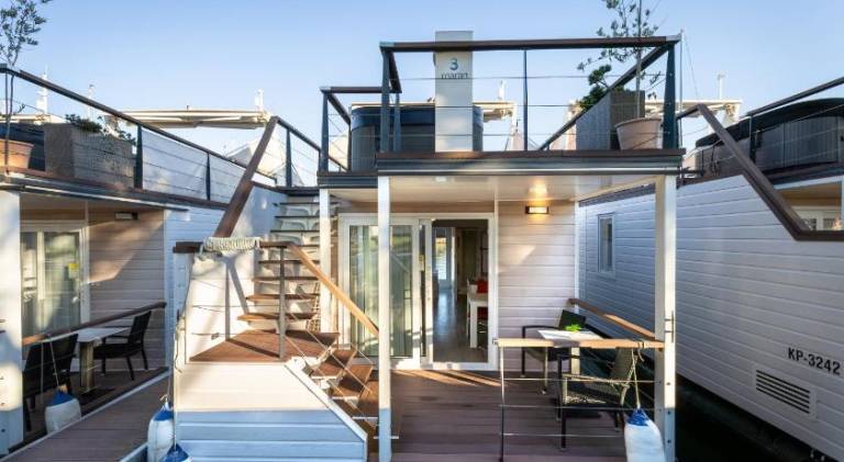 Rental apartment with jacuzzi & pool — photo 4