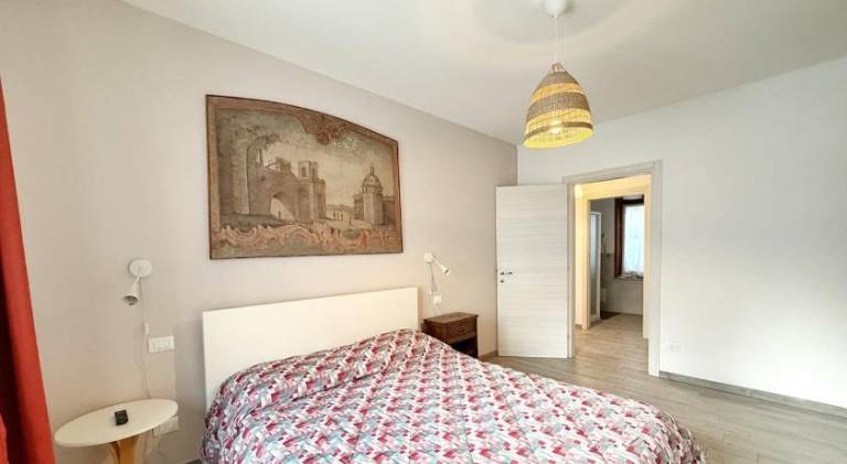 House with 1 room for 6 persons in Cremona