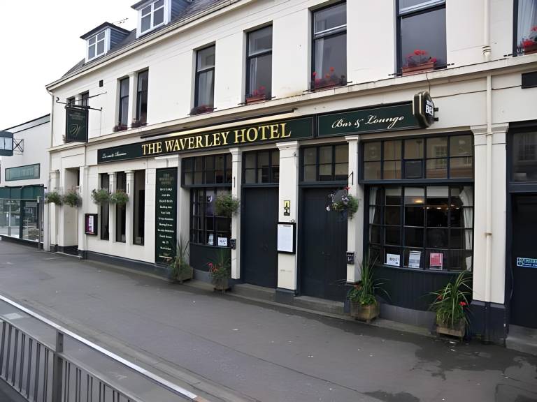 The Waverley Hotel in Stirling