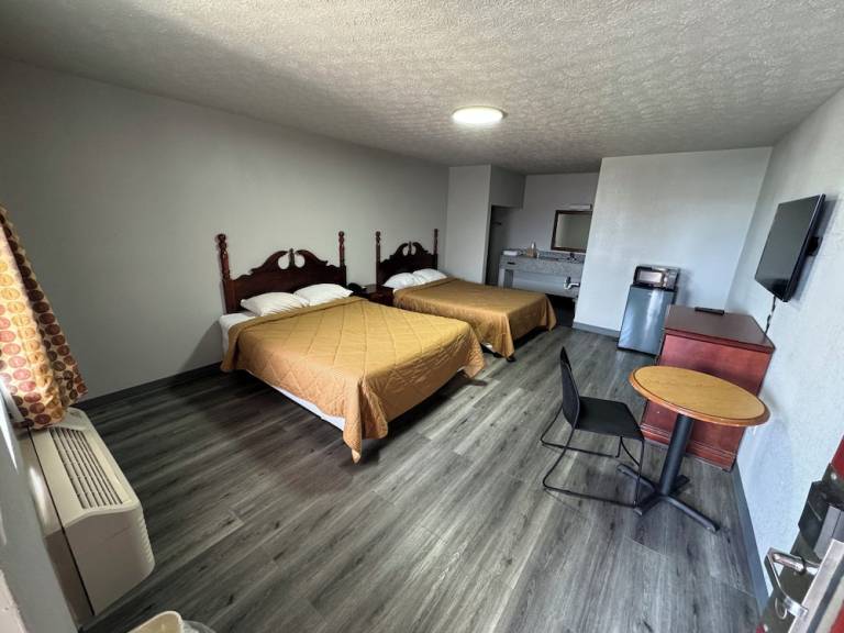 Motel  Dickson