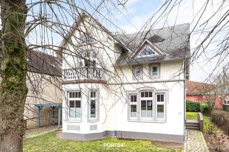 Villa Büsum Süderpiep- zentrale Ferienwohnung mit Terrasse und Garten in Büsum