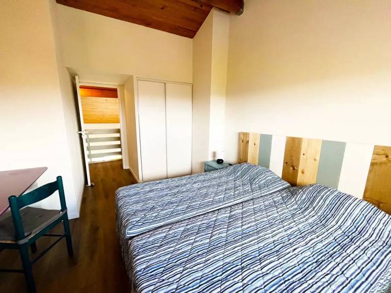 Holiday apartment with pool & patio — photo 4