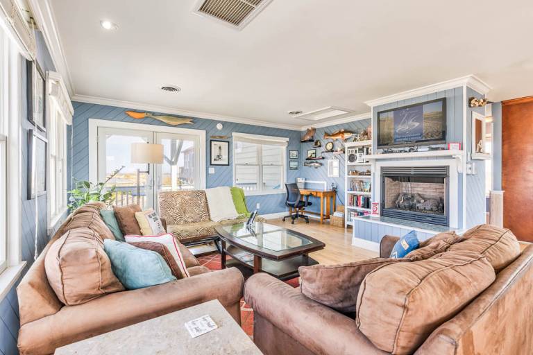 No Wake Zone 164 ft from the beach Dog Friendly, Hot Tub Nags Head — photo 5