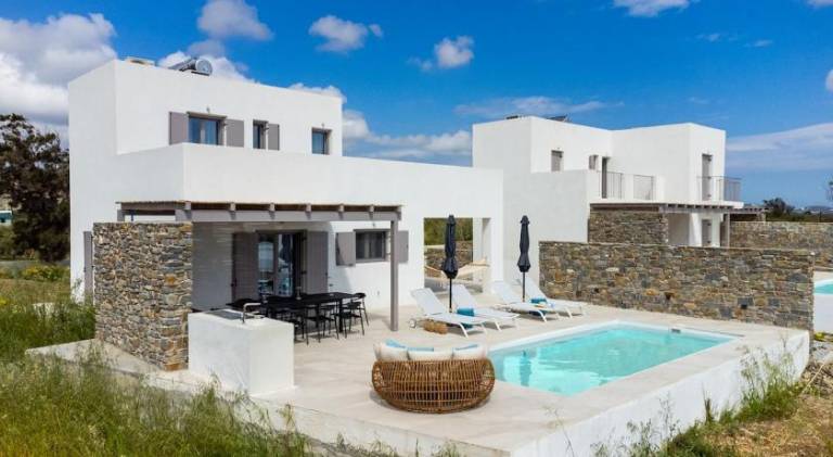Villa Paros