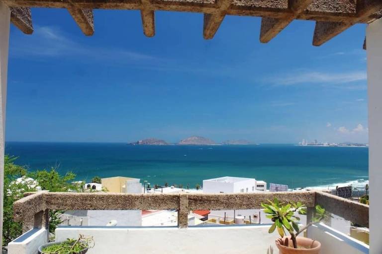 Casa Palos Prietos