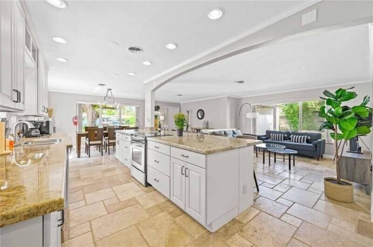 House Tamarac