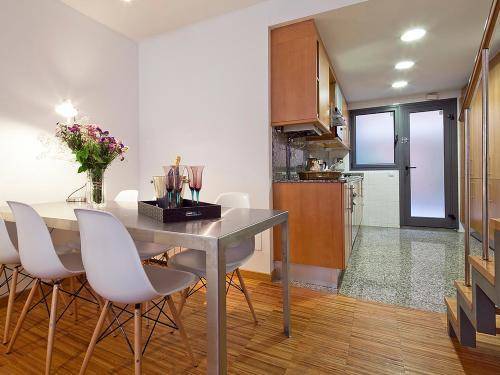 My Space Barcelona Park Guell Apartments — photo 5