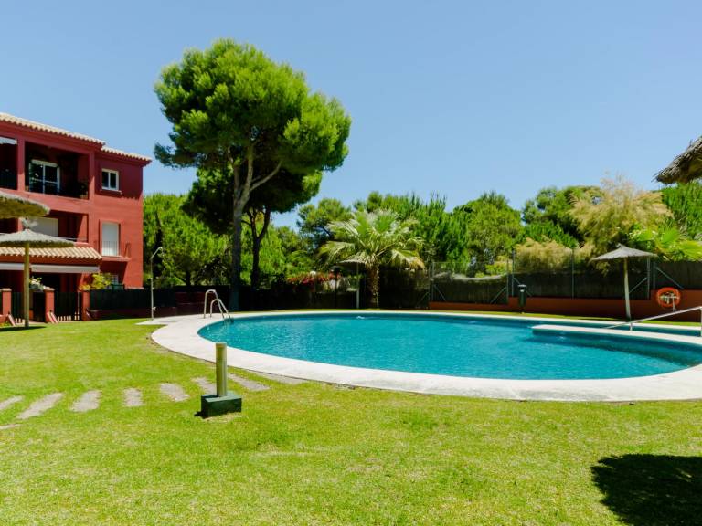 Fully equipped rental apartment with pool & terrace | Beach nearby | Dogs allowed — photo 2