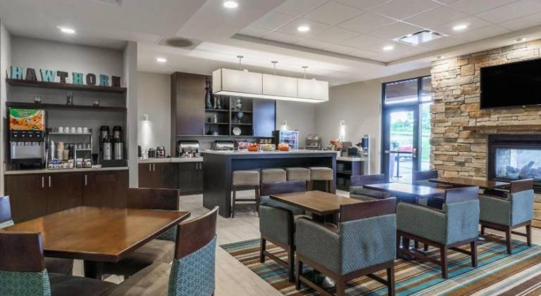 Hawthorn Suites by Wyndham Wheeling Triadelphia at Highlands — photo 5