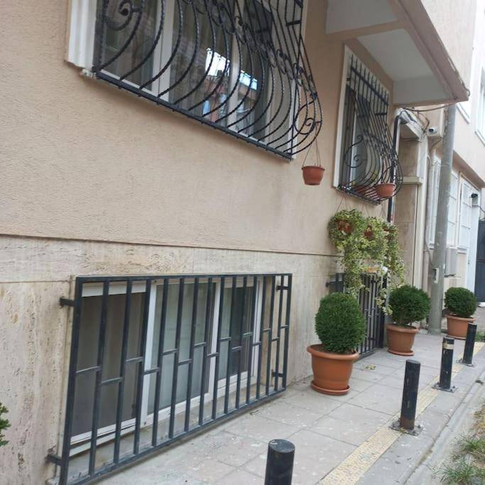 Apartment with patio | City view — photo 4
