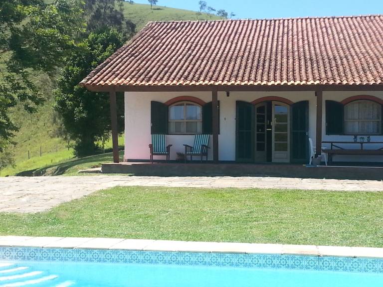 Casa Miguel Pereira