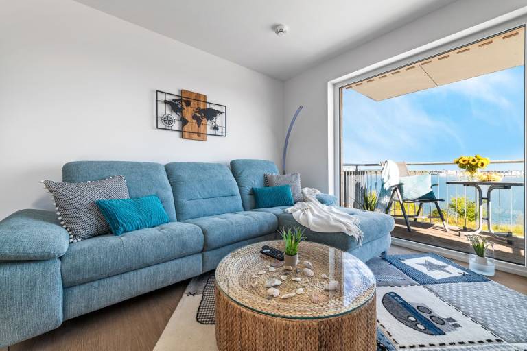 Ostsee-Ferienwohnung "Santiano Flat" in zentraler Lage, direkt am Wasser — photo 5