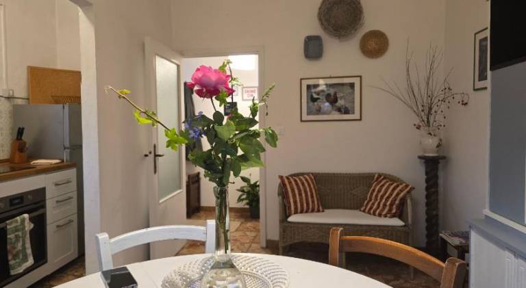 Rental apartment with 3 rooms for 5 persons — photo 5