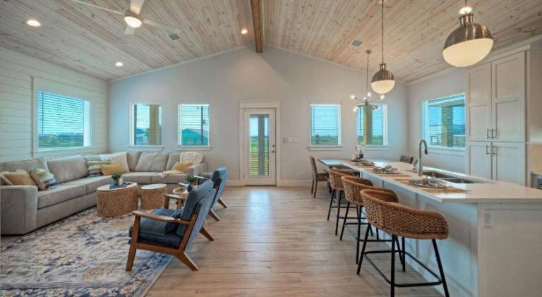 Fully equipped big vacation home with BBQ & pool | Pet-friendly — photo 4