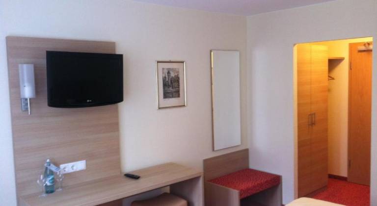 Tauberhotel Kette — photo 2