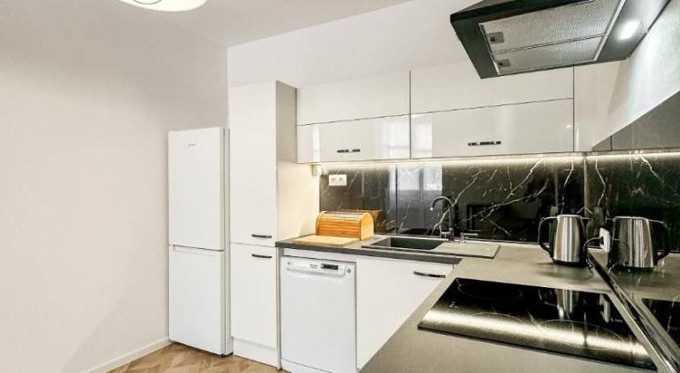 Holiday apartment with 2 rooms for 6 persons — photo 2