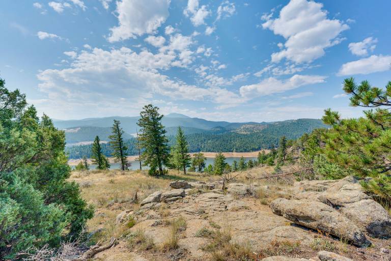 Trail Access, Hot Tub: Lakefront Boulder Retreat! — photo 2