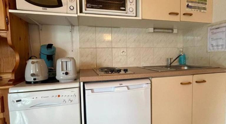 Pleasant apartment with pool | Pets are welcome — photo 4