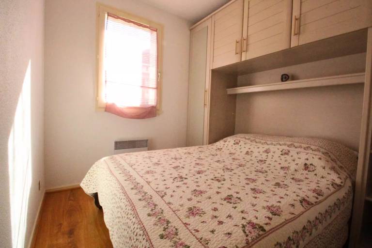 Apartment with 1 room for 4 persons — photo 3