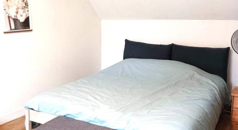 Vacation home with 3 rooms for 9 persons in Gueret