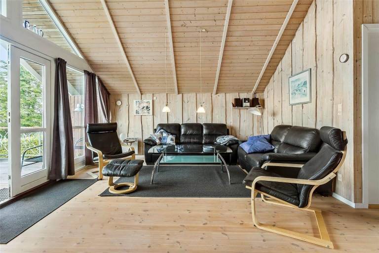 Fully equipped house with BBQ & patio | Sea view | Close to the beach | Pets are welcome — photo 4