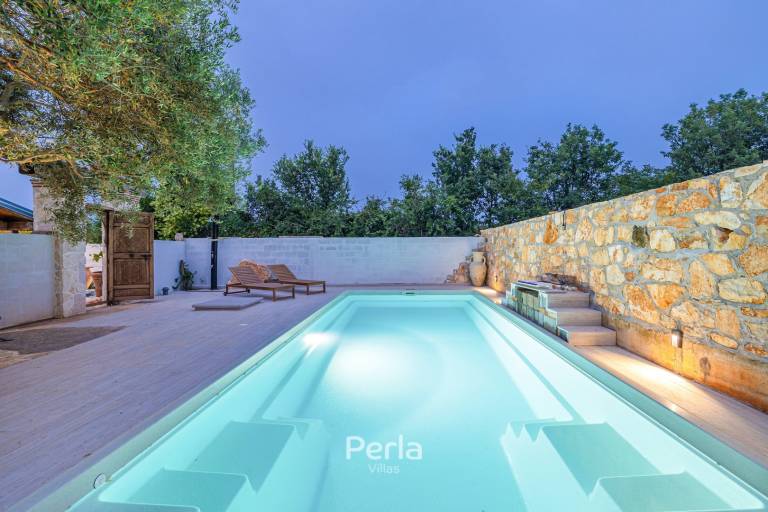 House with patio & barbecue — photo 3
