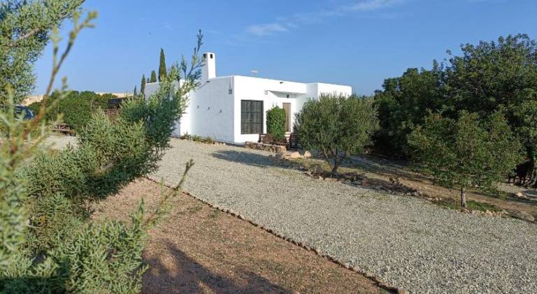 House with 3 rooms for 6 persons in Nijar