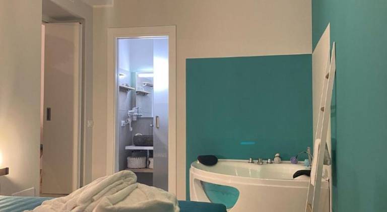 Rental apartment with hot tub in Conversano