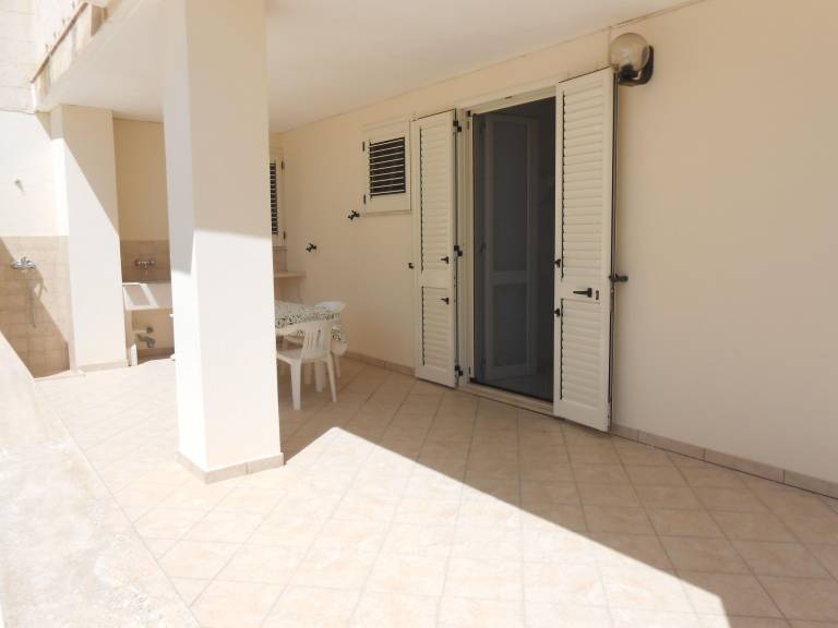 Rental apartment with terrace — photo 4
