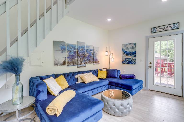 River Access & Private Deck: Mountain View Retreat — photo 4