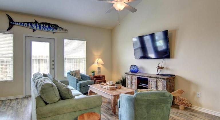 Vacation home with pool in Corpus Christi, TX