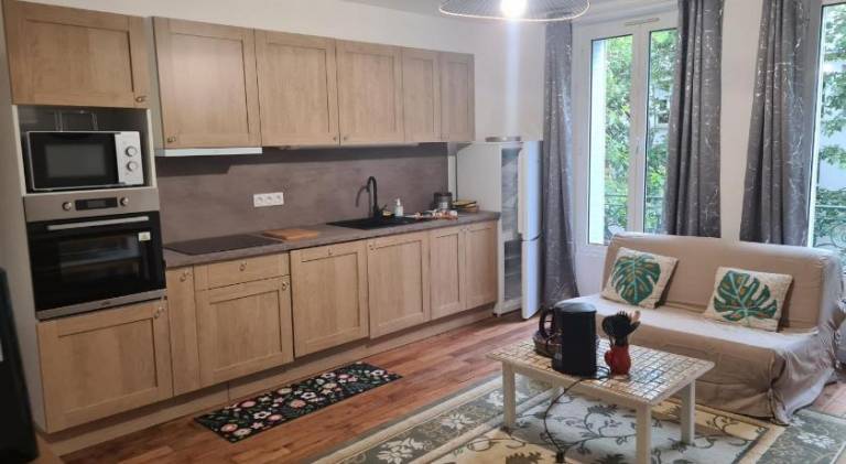 Rental apartment with 1 room for 4 persons in Clichy