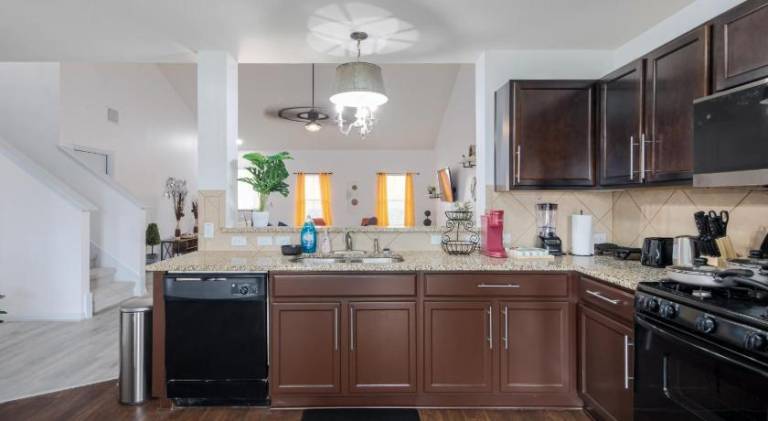 Charming vacation home | Dogs allowed — photo 3