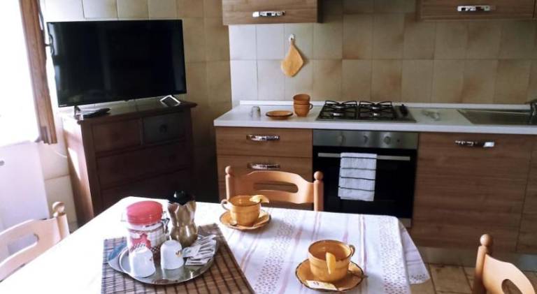 Apartment with 2 rooms for 4 persons — photo 4