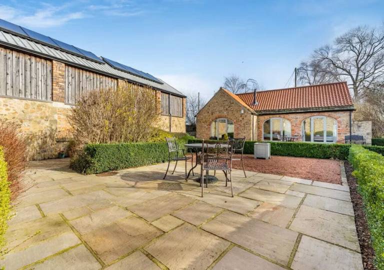 House  Crakehall