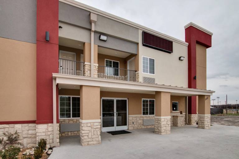 Motel Chapel Creek