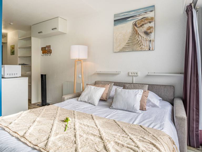 Wonderful apartment with patio & garden | Close to the beach | Dogs allowed — photo 4
