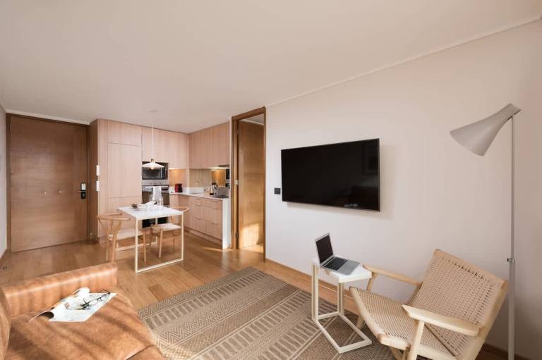M laga EXC I Chic 1 BR Apartment in El Golf