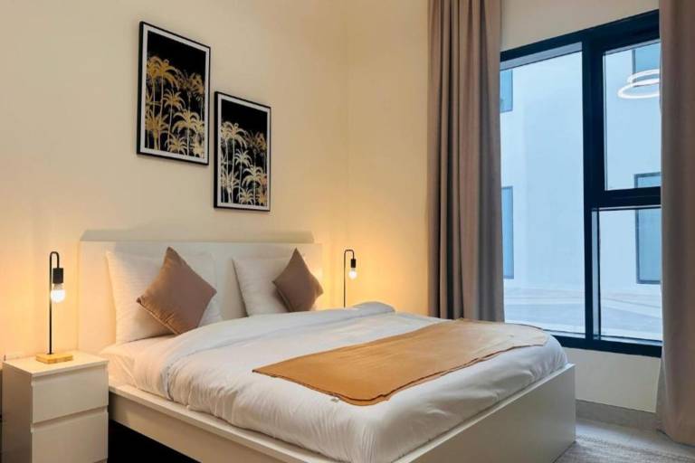 Cozy Studio at JLT W Rooftop Pool and Gym
