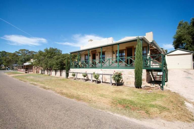 House  Swanport