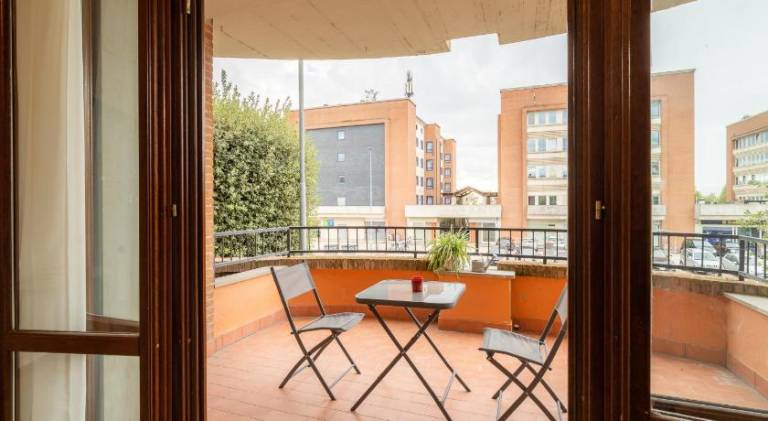 Rental apartment with terrace — photo 3