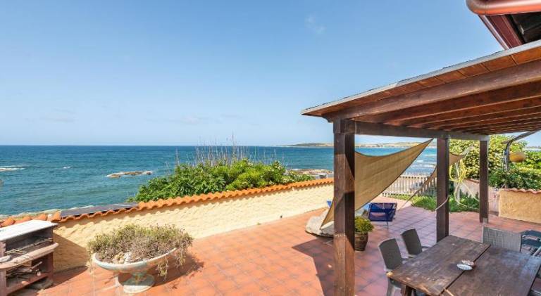 Vacation home with 2 rooms for 6 persons in San Vero Milis