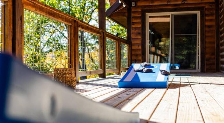 Chalet with jacuzzi & pool | Pet-friendly — photo 3