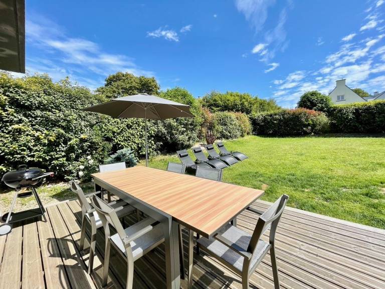 Gite with grill, patio & yard — photo 2