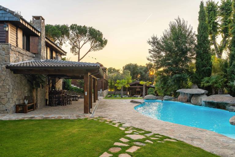 Chalet Batres
