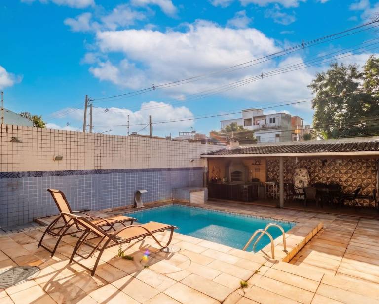 Holiday apartment with grill, private pool & garden | Pets are welcome