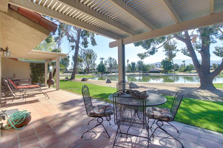 Pet-Friendly Palm Desert Gem on Golf Course! — photo 2
