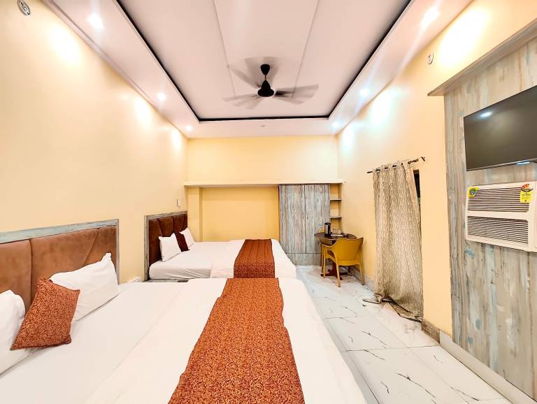 Goroomgo Vrrinda Home Stay Varanasi Indian Only — photo 5
