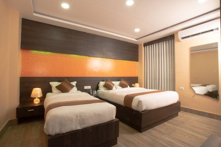 OYO 311 Annapurna Hotel