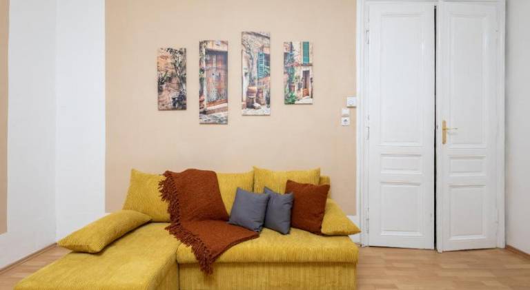 Rental apartment with 2 rooms for 8 persons in Vienna